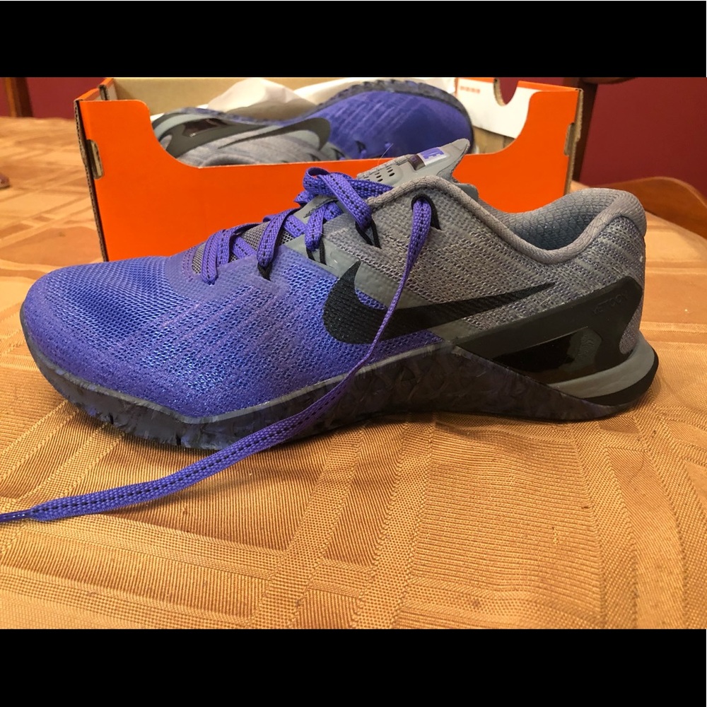 Women’s Nike Metcon 3 Training Shoes